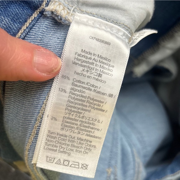 MADEWELL Women’s Denim Mid-Rise Kick Out Jeans Raw Hem size: 25 - Picture 9 of 9